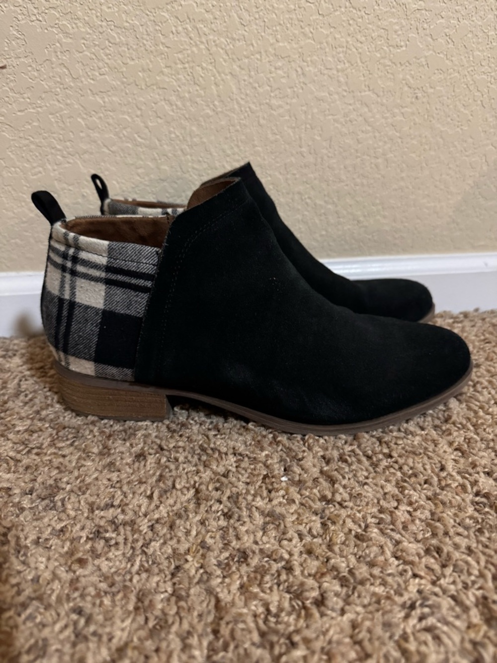 Toms Black Ankle Booties with Plaid Back
